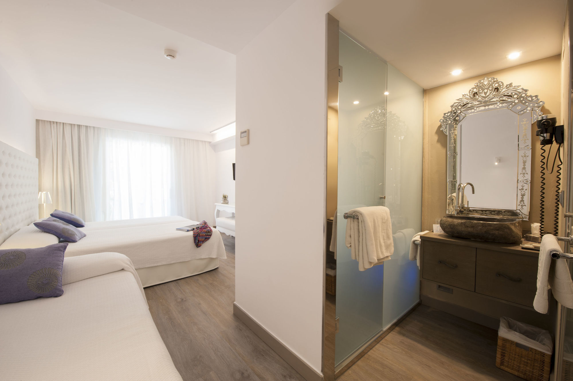 Planamar By Escampa Hotel 4*